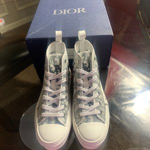 H23 Dior